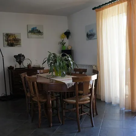 Dom wakacyjny Holiday With Swimming Pool - Gorges Du Verdon Oraison